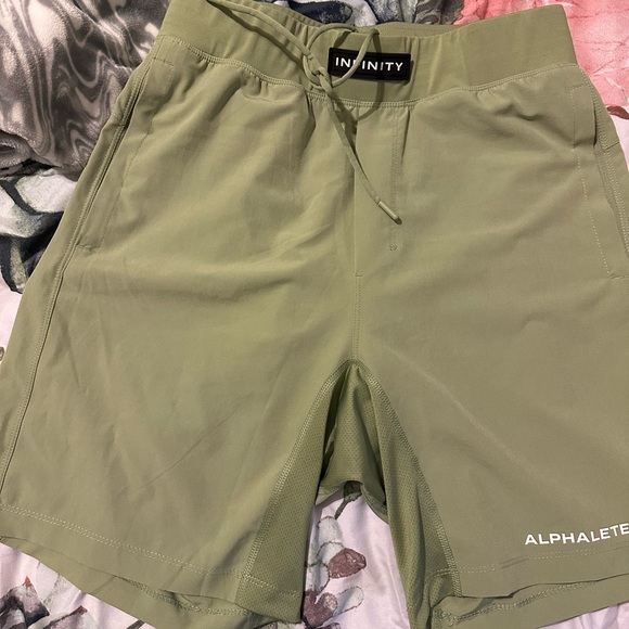 Infinity shorts, for men. Only used twice - Picture 4 of 8